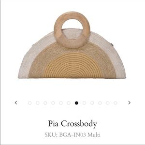 Antik Kraft Pia Crossbody
